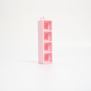 Layr 3D Fidget Clicker 1×4 in pink, 3D printed keycap fidget keychain with 4 keys